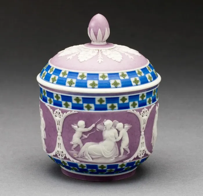 Framed Print : Sugar Bowl, Burslem, c. 1800. Creator: Wedgwood Framed Print : Sugar Bowl, Burslem, c. 1800. Creator: Wedgwood