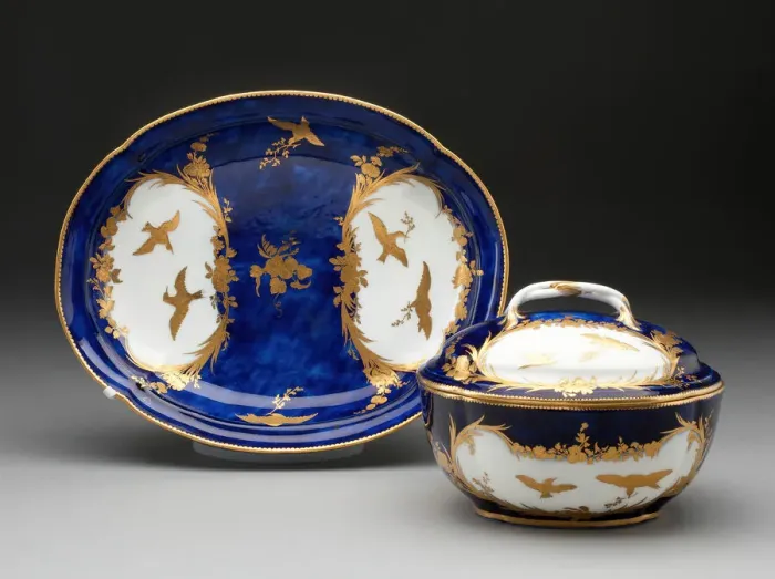Framed Print : Sugar Bowl and Stand, Vincennes, c. 1753. Creator: Vincennes Porcelain Manufactory Framed Print : Sugar Bowl and Stand, Vincennes, c. 1753. Creator: Vincennes Porcelain Manufactory