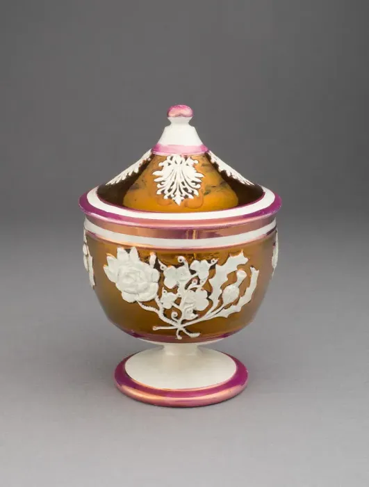 Framed Print : Sugar Bowl with Symbols of England, Ireland, and Scotland, Staffordshire, c. 1830 Framed Print : Sugar Bowl with Symbols of England, Ireland, and Scotland, Staffordshire, c. 1830