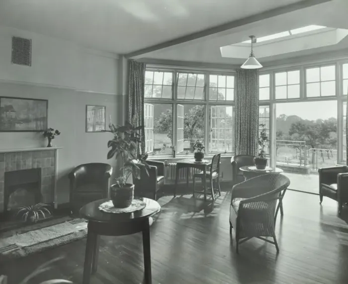 Framed Print : The sun lounge at Orchard House, Claybury Hospital, Woodford Bridge, London, 1937 Framed Print : The sun lounge at Orchard House, Claybury Hospital, Woodford Bridge, London, 1937