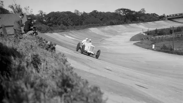 Framed Print : Sunbeam of EL Bouts on the banking, BARC meeting, Brooklands, 16 May 1932. Artist: Bill Brunell Framed Print : Sunbeam of EL Bouts on the banking, BARC meeting, Brooklands, 16 May 1932. Artist: Bill Brunell