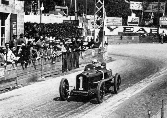 Framed Print : Sunbeam, Segrave, 1924 French Grand Prix. Creator: Unknown Framed Print : Sunbeam, Segrave, 1924 French Grand Prix. Creator: Unknown