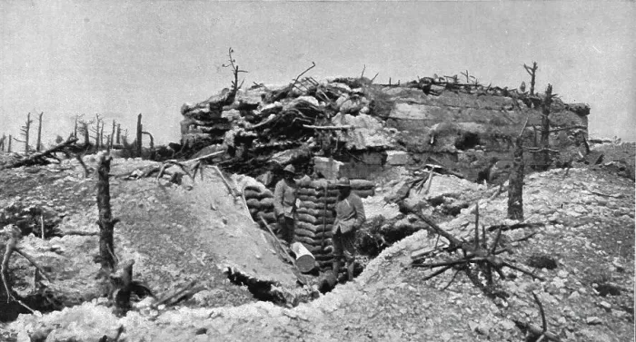 Framed Print : Sur le massif de Moronvilliers; Sur le Teton: blockhaus en ciment armé, 1917. Creator: Unknown Framed Print : Sur le massif de Moronvilliers; Sur le Teton: blockhaus en ciment armé, 1917. Creator: Unknown