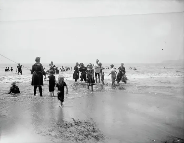 Framed Print : Surf bathing, between 1900 and 1905. Creator: Unknown Framed Print : Surf bathing, between 1900 and 1905. Creator: Unknown
