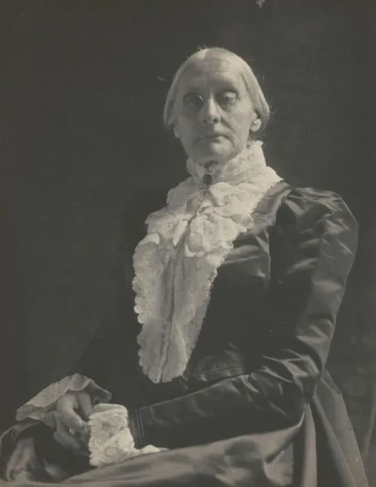 Framed Print : Susan B. (Susan Brownell) Anthony, 1820-1906, between 1900 and 1906. Creator: Frances Benjamin Johnston Framed Print : Susan B. (Susan Brownell) Anthony, 1820-1906, between 1900 and 1906. Creator: Frances Benjamin Johnston