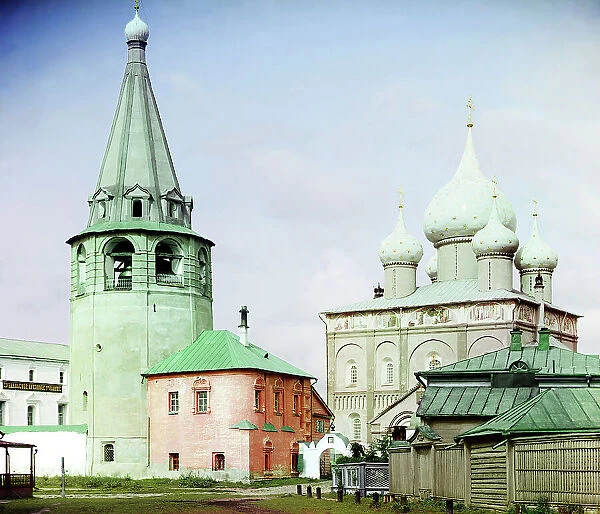 Suzdal: The Cathedral of the Nativity of Christ [i.e. the Cathedral of the Nativity of the..., 1912. Creator: Sergey Mikhaylovich Prokudin-Gorsky