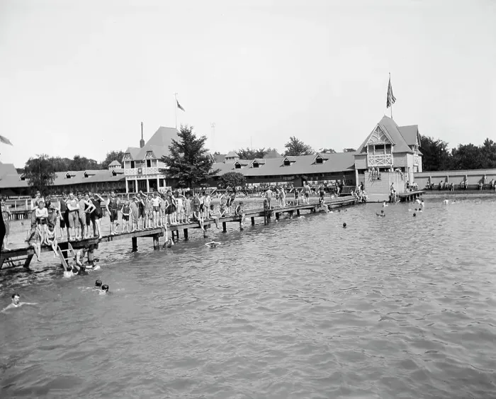 Framed Print : Swimming pool, Belle Isle Park, Detroit, Mich. between 1900 and 1910. Creator: Unknown Framed Print : Swimming pool, Belle Isle Park, Detroit, Mich. between 1900 and 1910. Creator: Unknown