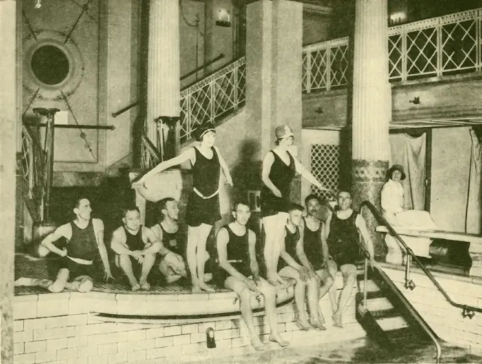 Framed Print : Swimming Pool, Berengaria. Creator: Unknown Framed Print : Swimming Pool, Berengaria. Creator: Unknown