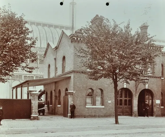 Framed Print : Sydenham Fire Station, Crystal Palace Parade, Lewisham, London, 1907 Framed Print : Sydenham Fire Station, Crystal Palace Parade, Lewisham, London, 1907