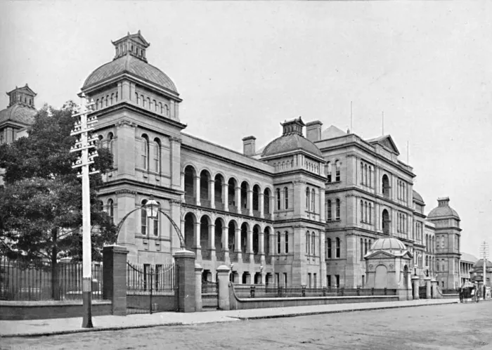 Framed Print : Sydney Hospital, Macquarie Street, c1900. Creator: Unknown Framed Print : Sydney Hospital, Macquarie Street, c1900. Creator: Unknown