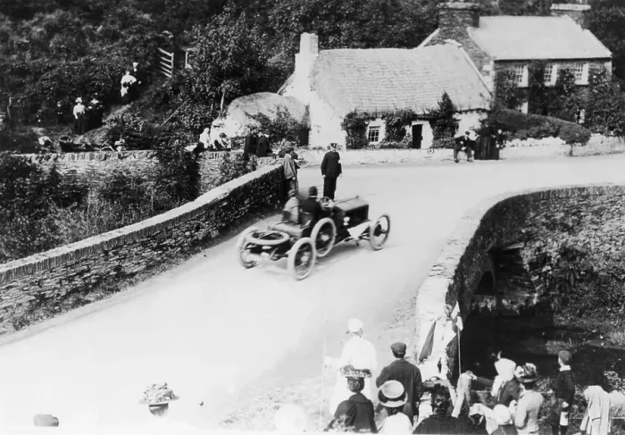 Framed Print : T Thornycroft in a TT race, 1908 Framed Print : T Thornycroft in a TT race, 1908