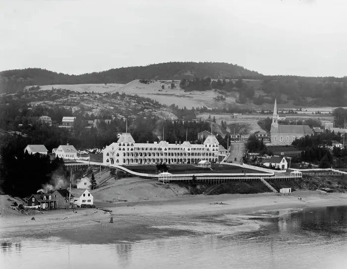 Framed Print : Tadousac (i.e. Tadoussac) Hotel, Tadousac [sic], St. Lawrence River, between 1900 and 1906. Creator: Unknown