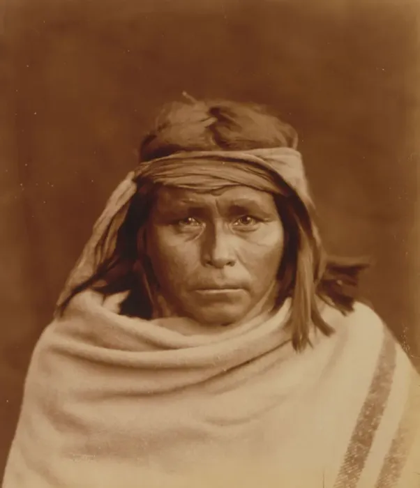 Framed Print : Tah-Lay, Apache? Indian, head-and-shoulders portrait, facing front, wearing blanket and... c1903. Creator: Edward Sheriff Curtis Framed Print : Tah-Lay, Apache? Indian, head-and-shoulders portrait, facing front, wearing blanket and... c1903. Creator: Edward Sheriff Curtis