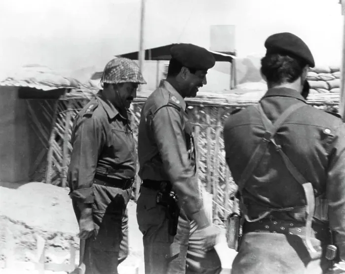 Framed Print : Taha Yassin Ramadan and Saddam Hussein inspecting the Basra front, Iraq, February 1987 Framed Print : Taha Yassin Ramadan and Saddam Hussein inspecting the Basra front, Iraq, February 1987
