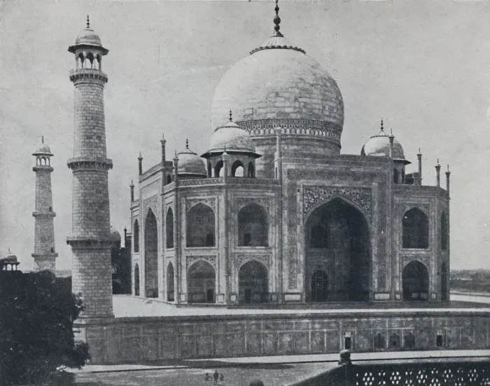 Framed Print : The Taj Mahal, 1924 Framed Print : The Taj Mahal, 1924