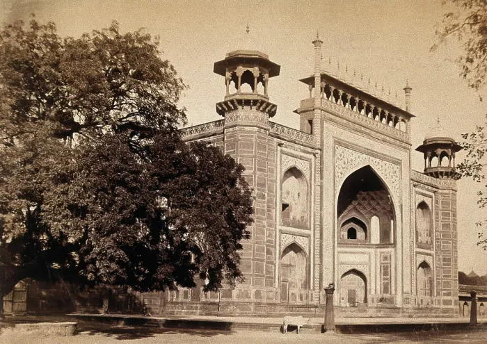 Framed Print : The Taj Mahal, Agra, India: entrance gate, c1900. Creator: Unknown Framed Print : The Taj Mahal, Agra, India: entrance gate, c1900. Creator: Unknown