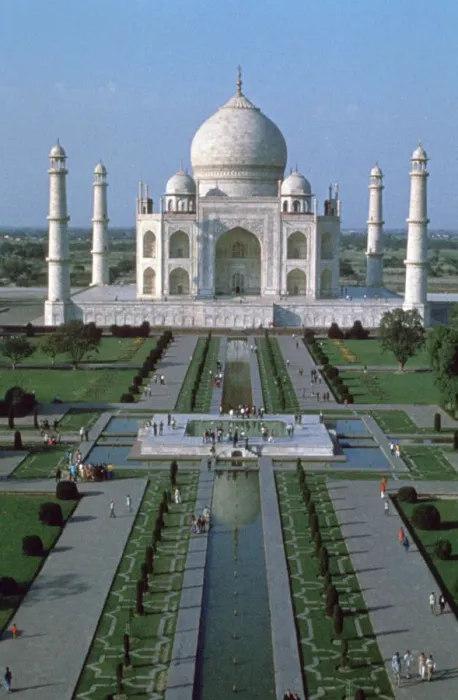 Framed Print : The Taj Mahal, from the top of the entrance gate, Agra, India Framed Print : The Taj Mahal, from the top of the entrance gate, Agra, India