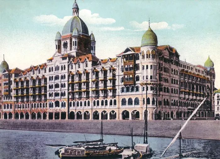 Framed Print : The Taj Mahal Palace Hotel, Bombay, India, early 20th century Framed Print : The Taj Mahal Palace Hotel, Bombay, India, early 20th century