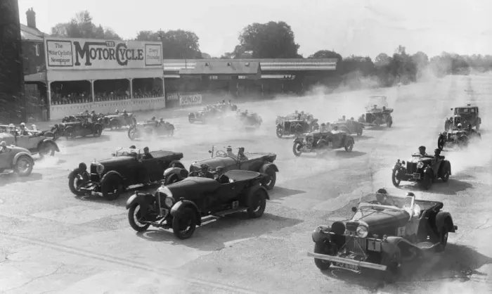 Framed Print : Talbot 105 tourer, Bentley and Lagonda racing at a MCC meeting, Brooklands, Surrey, 1933 Framed Print : Talbot 105 tourer, Bentley and Lagonda racing at a MCC meeting, Brooklands, Surrey, 1933