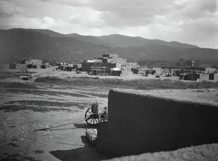 Framed Print : [Taos, New Mexico area views], between 1899 and 1928. Creator: Arnold Genthe