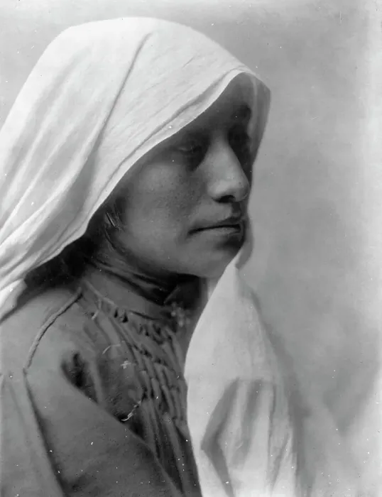 Framed Print : A Taos woman, c1905. Creator: Edward Sheriff Curtis Framed Print : A Taos woman, c1905. Creator: Edward Sheriff Curtis