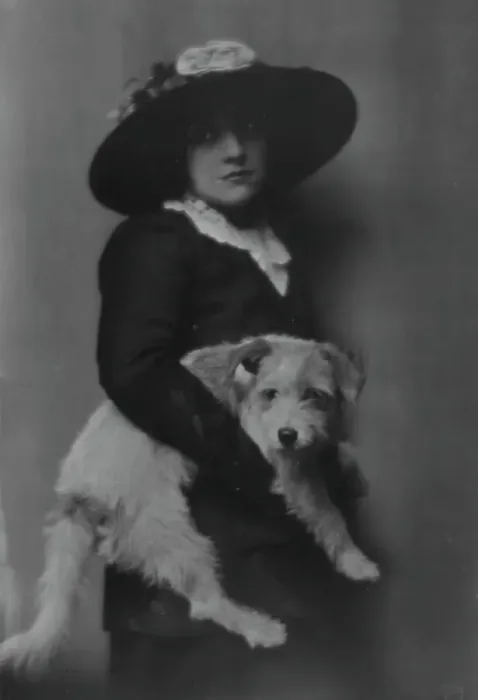 Framed Print : Taylor, Laurette, Miss, with dog, portrait photograph, 1913. Creator: Arnold Genthe Framed Print : Taylor, Laurette, Miss, with dog, portrait photograph, 1913. Creator: Arnold Genthe