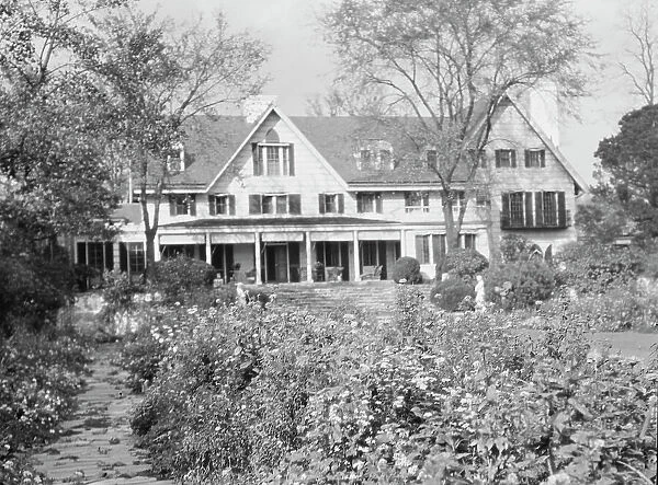 Taylor, Myron C. Mr. residence and grounds, Locust Valley, Long Island, New York, 1928 Nov. Creator: Arnold Genthe
