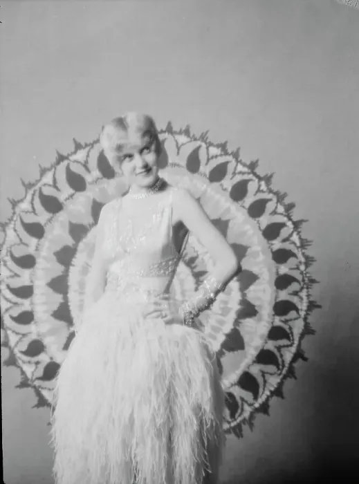 Framed Print : Taylor, Ruth Lee, Miss, portrait photograph, 1927 Creator: Arnold Genthe Framed Print : Taylor, Ruth Lee, Miss, portrait photograph, 1927 Creator: Arnold Genthe