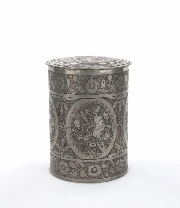 Framed Print : Tea caddy, date unknown. Creator: Unknown Framed Print : Tea caddy, date unknown. Creator: Unknown