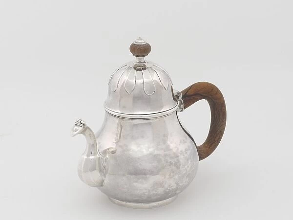 Teapot, 1715  /  25. Creator: Jacob Marius Groen