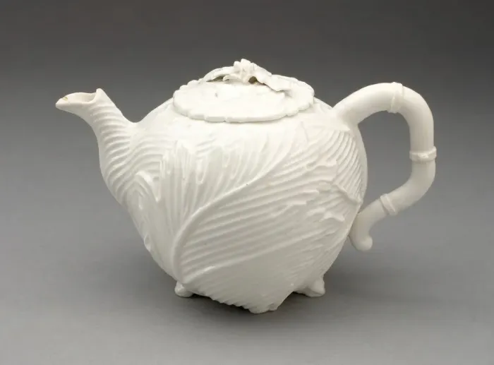 Framed Print : Teapot, Chelsea, 1747 / 49. Creator: Chelsea Porcelain Manufactory Framed Print : Teapot, Chelsea, 1747 / 49. Creator: Chelsea Porcelain Manufactory