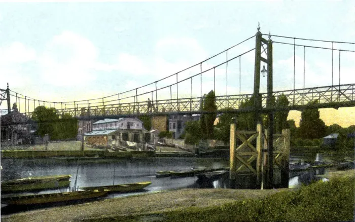 Framed Print : Teddington Bridge, London, 20th Century Framed Print : Teddington Bridge, London, 20th Century