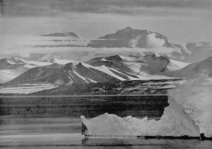 Framed Print : Telephotograph of the Mount Lister Scarp, 10 February 1911, (1913). Artist: Herbert Ponting Framed Print : Telephotograph of the Mount Lister Scarp, 10 February 1911, (1913). Artist: Herbert Ponting