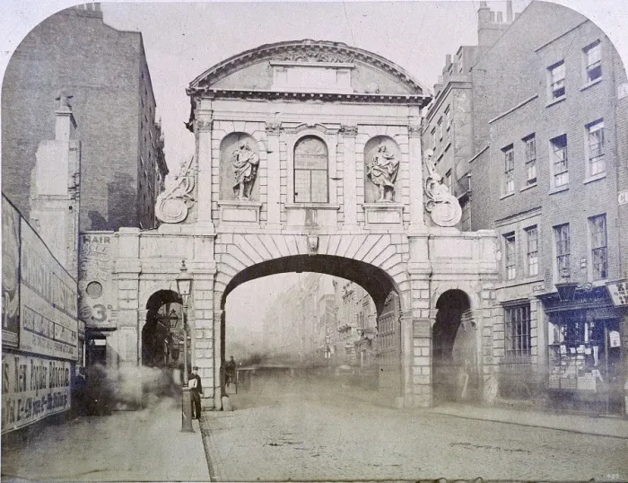 Framed Print : Temple Bar, London, c1865 Framed Print : Temple Bar, London, c1865