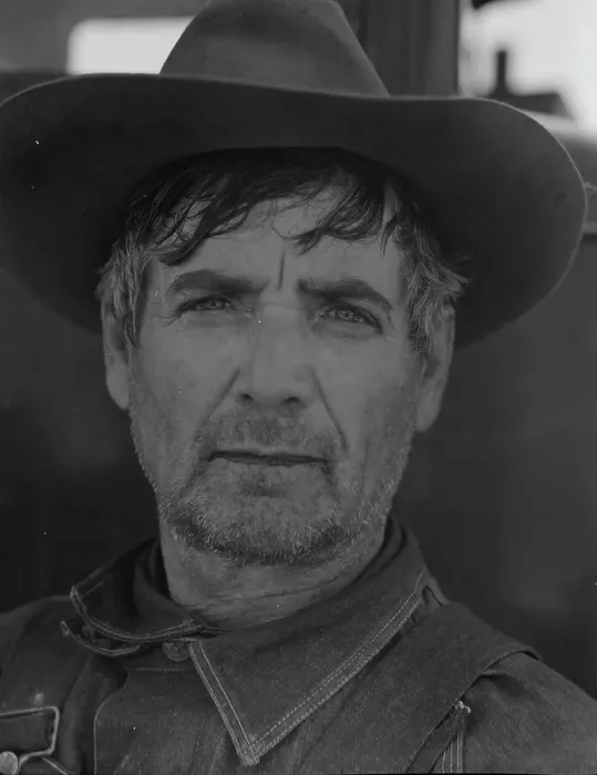 Framed Print : Former tenant farmer from Texas now working in California as a pea picker, Nipomo, California, 1937. Creator: Dorothea Lange Framed Print : Former tenant farmer from Texas now working in California as a pea picker, Nipomo, California, 1937. Creator: Dorothea Lange