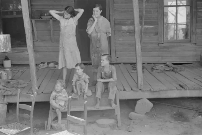 Framed Print : Tengle children, Hale County, Alabama, 1936. Creator: Walker Evans Framed Print : Tengle children, Hale County, Alabama, 1936. Creator: Walker Evans