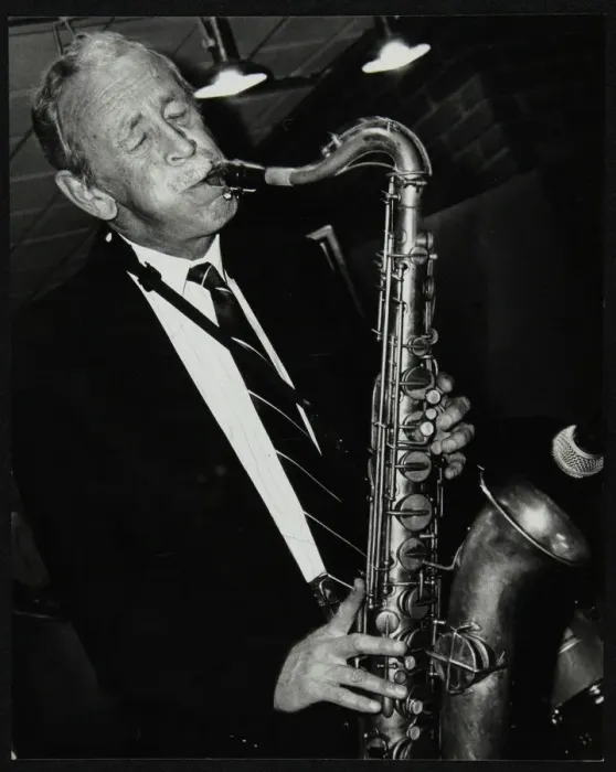 Framed Print : Tenor saxophonist Spike Robinson playing at The Fairway, Welwyn Garden City, Hertfordshire, 1992 Framed Print : Tenor saxophonist Spike Robinson playing at The Fairway, Welwyn Garden City, Hertfordshire, 1992