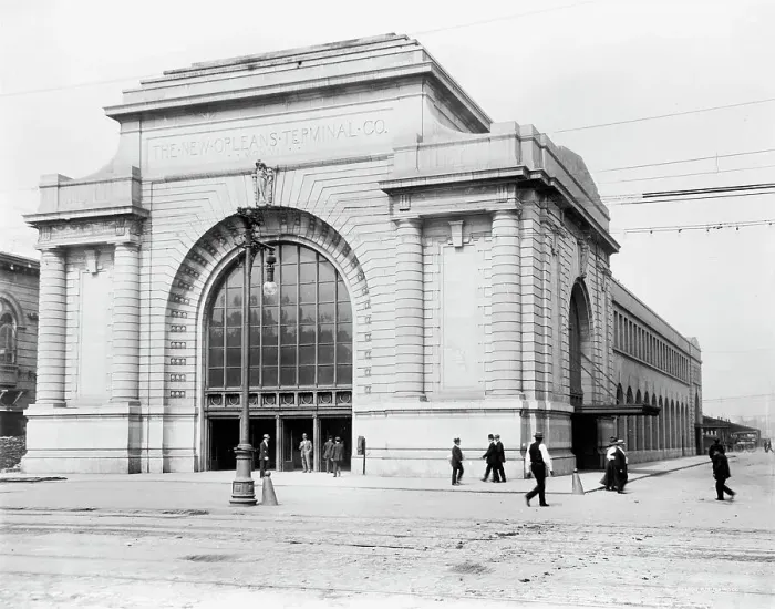 Framed Print : Terminal station, New Orleans, La. between 1910 and 1920. Creator: Unknown Framed Print : Terminal station, New Orleans, La. between 1910 and 1920. Creator: Unknown