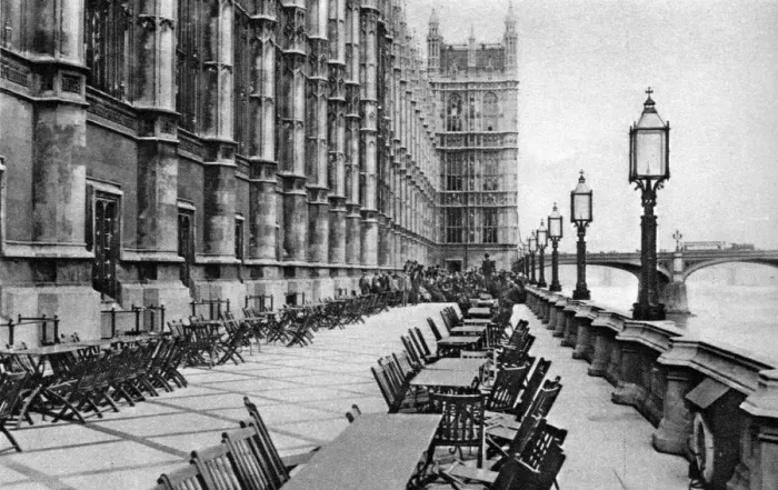 Framed Print : The terrace of the House of Commons, London, 1926-1927 Framed Print : The terrace of the House of Commons, London, 1926-1927