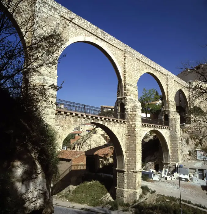 Framed Print : Teruel, aqueduct of the arches, begun in 1537 by Quinto Pierres Vedel Framed Print : Teruel, aqueduct of the arches, begun in 1537 by Quinto Pierres Vedel