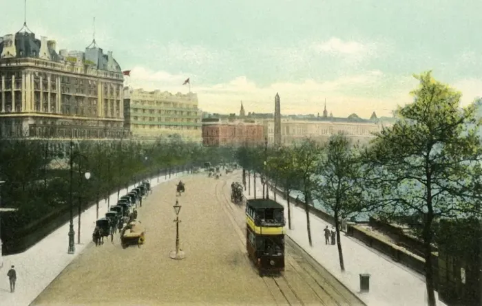 Framed Print : The Thames Embankment. Creator: Eyre & Spottiswoode Framed Print : The Thames Embankment. Creator: Eyre & Spottiswoode