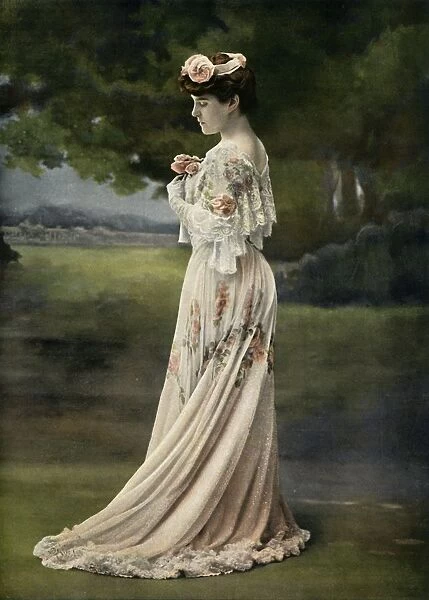 Theatre Du Vaudeville. - L Esboufe - Suzanne Despres, role de Mme Richter-Mme Belgrand, 1904