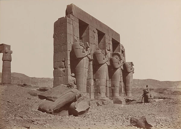 Thebes, Temple de Ramasseum, Colosses brises, 1870s