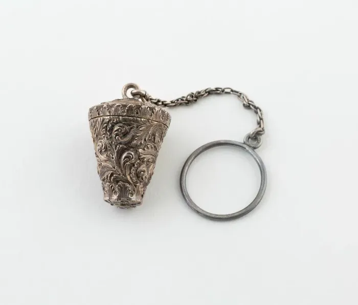 Framed Print : Thimble-Shaped Vinaigrette, England, c. 1840. Creator: Unknown Framed Print : Thimble-Shaped Vinaigrette, England, c. 1840. Creator: Unknown