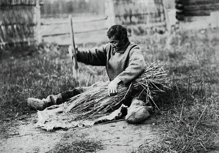 Framed Print : Threshing, late 19th cent - early 20th cent. Creator: I Popov Framed Print : Threshing, late 19th cent - early 20th cent. Creator: I Popov