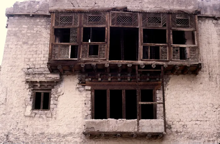 Framed Print : Timber windows, Ladakh, India, 1988. Creator: Amanda Waite Framed Print : Timber windows, Ladakh, India, 1988. Creator: Amanda Waite