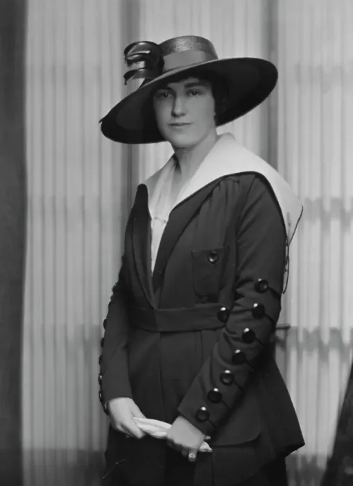 Framed Print : Timmins, J. Miss, portrait photograph, 1917. Creator: Arnold Genthe Framed Print : Timmins, J. Miss, portrait photograph, 1917. Creator: Arnold Genthe