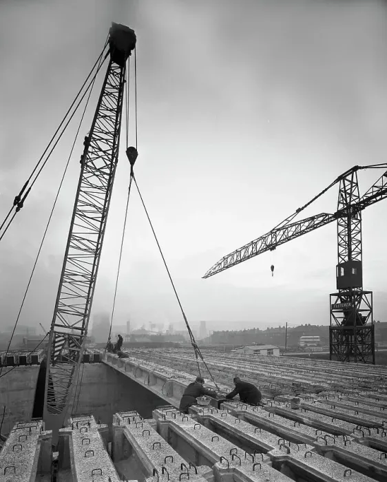 Framed Print : Tinsley Viaduct under construction, Meadowhall, near Sheffield, South Yorkshire, November 1967 Framed Print : Tinsley Viaduct under construction, Meadowhall, near Sheffield, South Yorkshire, November 1967
