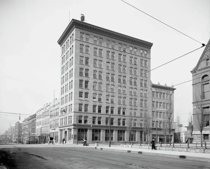 Framed Print : Title Guarantee Land and Trust Bldg. Birmingham, Ala. c1906. Creator: Unknown Framed Print : Title Guarantee Land and Trust Bldg. Birmingham, Ala. c1906. Creator: Unknown