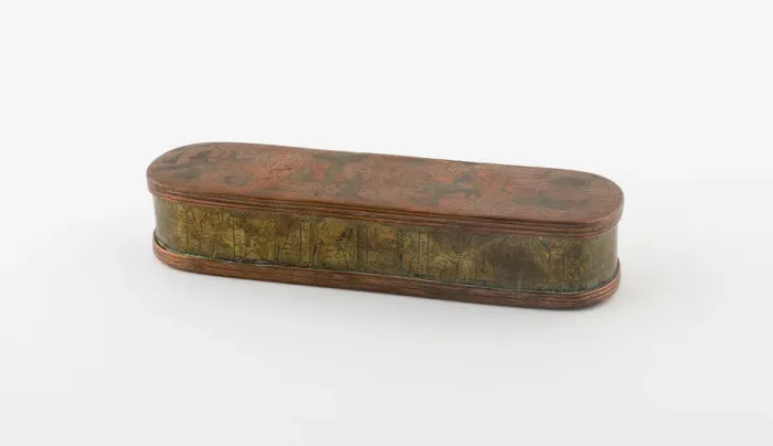 Framed Print : Tobacco Box with Scenes Related to the Crucifixion, Amsterdam, 18th century Framed Print : Tobacco Box with Scenes Related to the Crucifixion, Amsterdam, 18th century